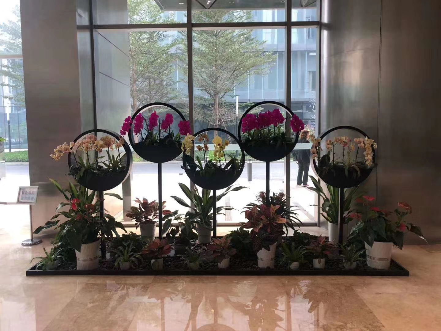 大堂组景-23-广州植物花卉租赁_室内绿植租摆_绿植组景_广州欣怡园艺
