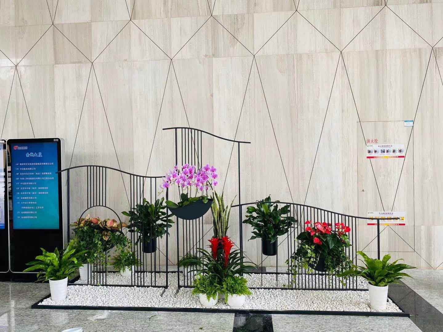大堂造景—20-广州植物花卉租赁_室内绿植租摆_绿植组景_广州欣怡园艺